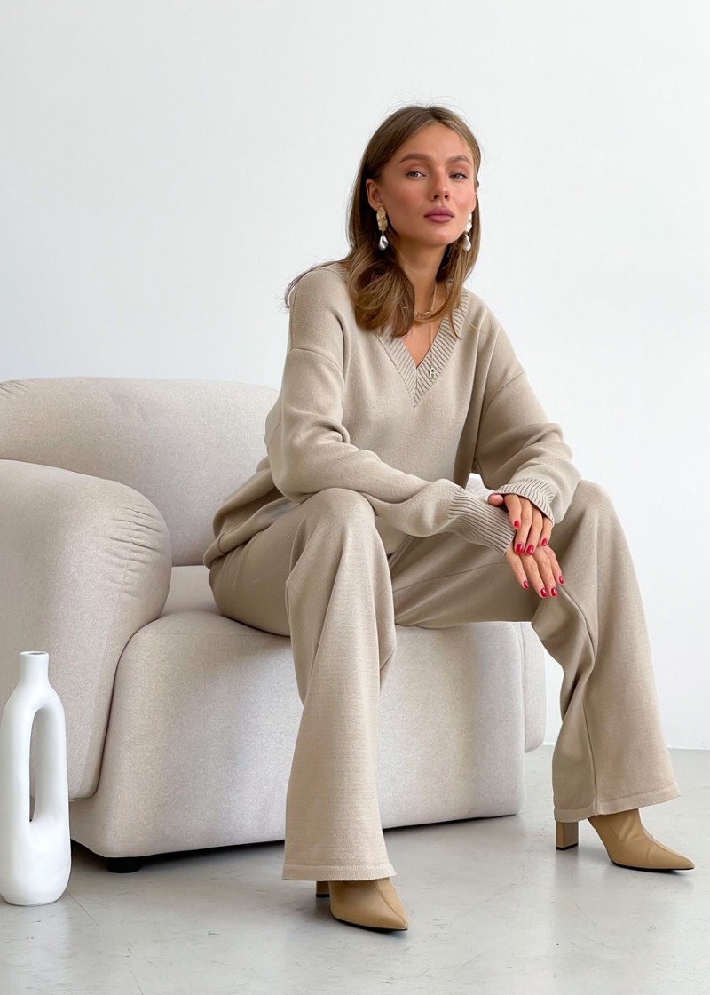 V-neck sweater "Miranda" (Beige)