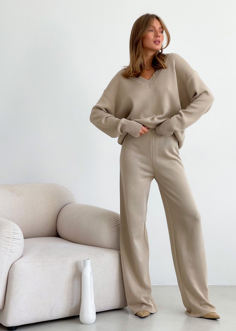 V-neck sweater "Miranda" (Beige)