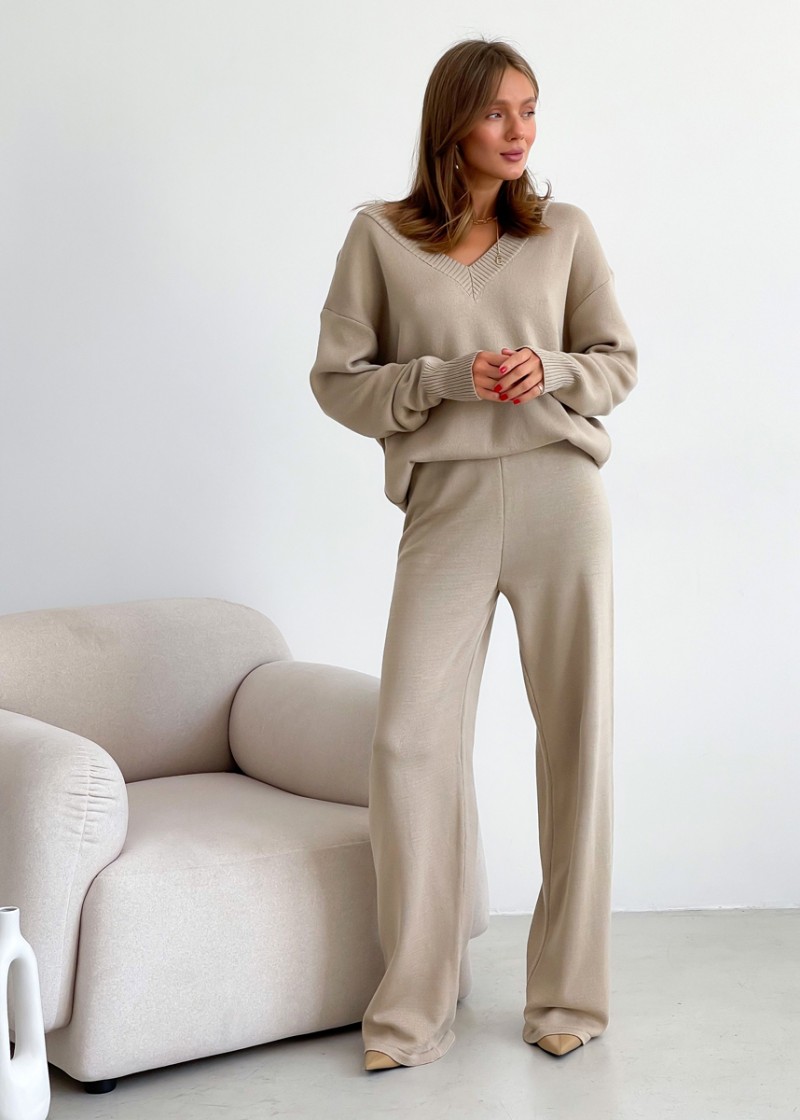 V-neck sweater "Miranda" (Beige)