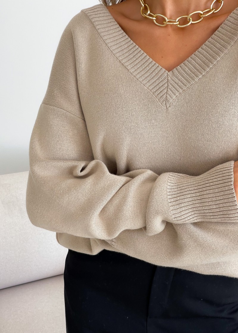 V-neck sweater "Miranda" (Beige)