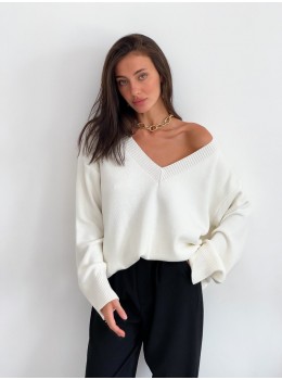 V-neck sweater "Miranda" (Milk)